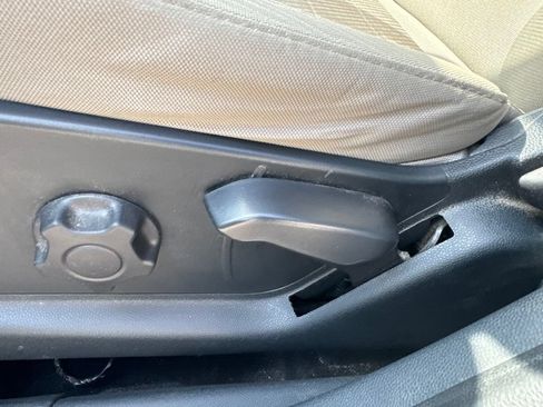 Used 2022 Ford EcoSport S AWD/4WD image 11