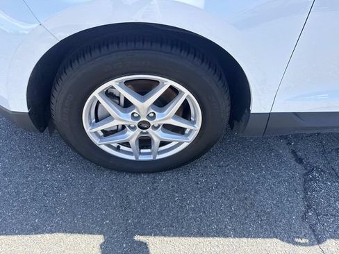 Used 2024 Ford Edge SEL AWD/4WD image 12