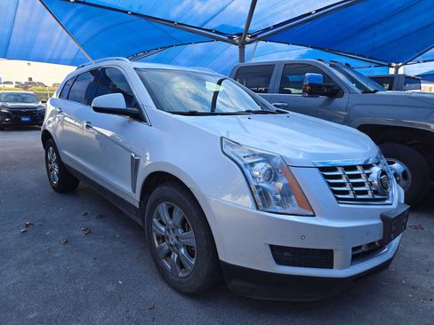 Used 2016 Cadillac SRX Luxury w/ Driver Awareness Package AWD/4WD image 2