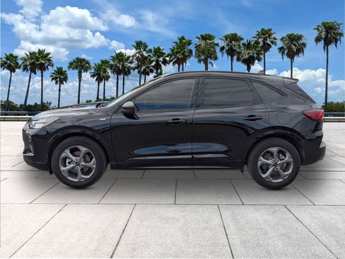 Used 2024 Ford Escape ST-Line w/ Tech Pack #1 image 5