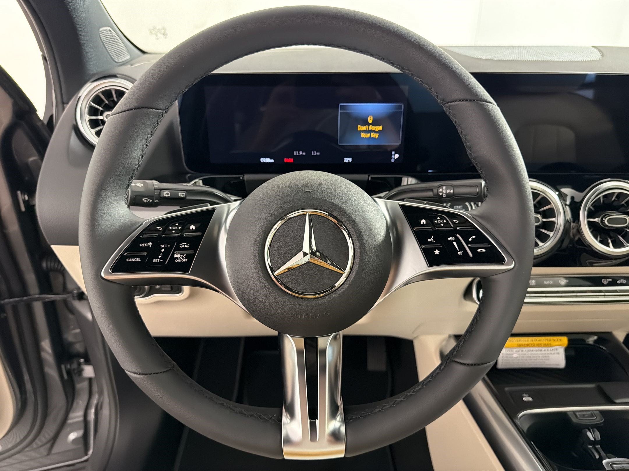 Used 2026 Mercedes-Benz GLA 250 4MATIC image 17