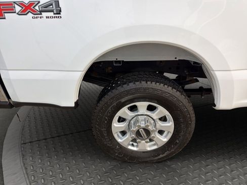 Used 2023 Ford F350 XLT w/ 360-Degree Camera Package image 22