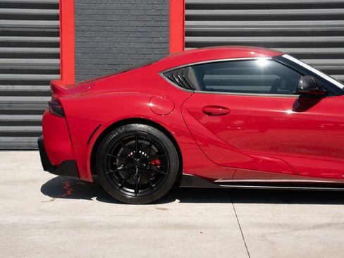 Used 2025 Toyota Supra RWD image 13