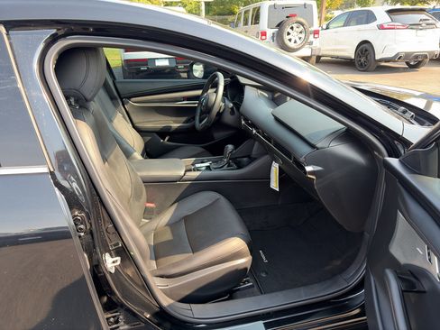 Used 2025 MAZDA MAZDA3 Hatchback w/Premium Plus Pkg AWD/4WD image 18