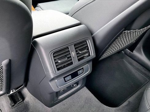 Used 2022 Audi Q5 2.0T Premium Plus w/ Premium Plus Package image 25