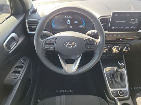 New 2026 Hyundai Venue SEL image 15