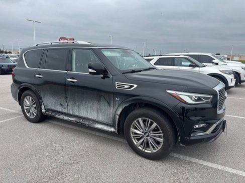 Used 2019 INFINITI QX80 Luxe w/ All-Season Package RWD image 5