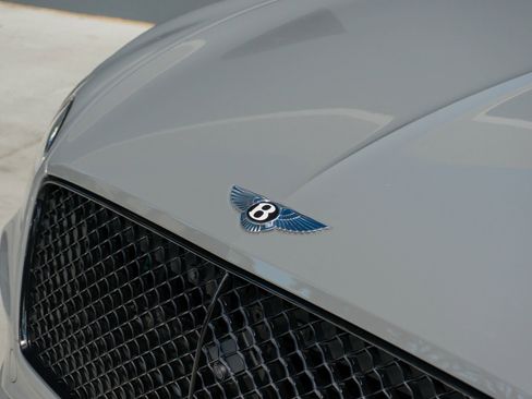 Used 2022 Bentley Continental GT Speed image 22