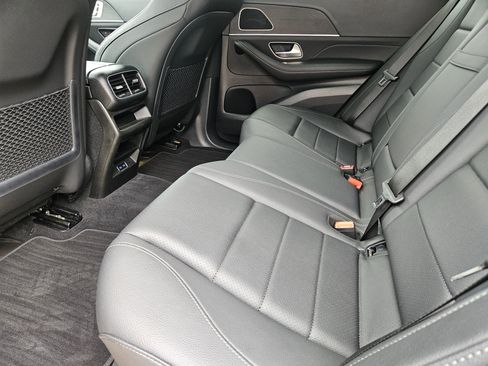 Certified 2025 Mercedes-Benz GLE 350 4MATIC image 22
