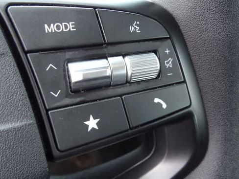 Used 2025 Kia K4 FWD image 14