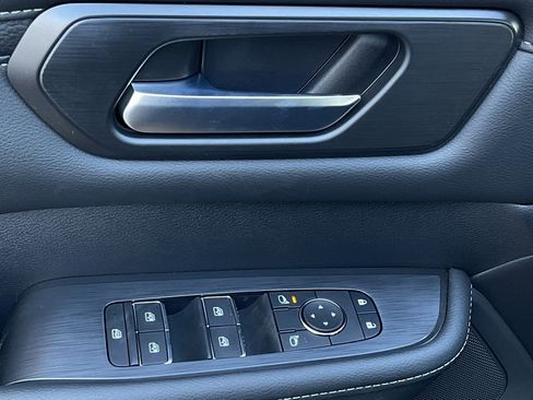 New 2026 Nissan Armada SV image 12