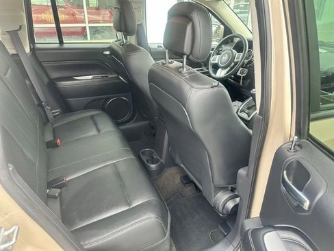 Used 2017 Jeep Compass High Altitude image 15