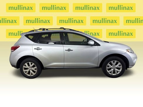 Used 2011 Nissan Murano SL AWD/4WD image 2