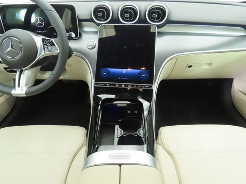 Certified 2025 Mercedes-Benz C 300 Sedan image 13