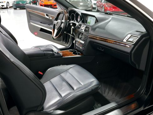 Used 2014 Mercedes-Benz E 550 Cabriolet image 42