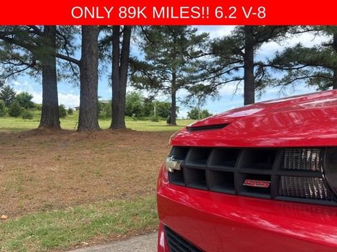 Used 2010 Chevrolet Camaro SS w/ RS Package RWD image 12