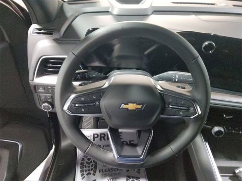 Used 2025 Chevrolet Tahoe LS image 24