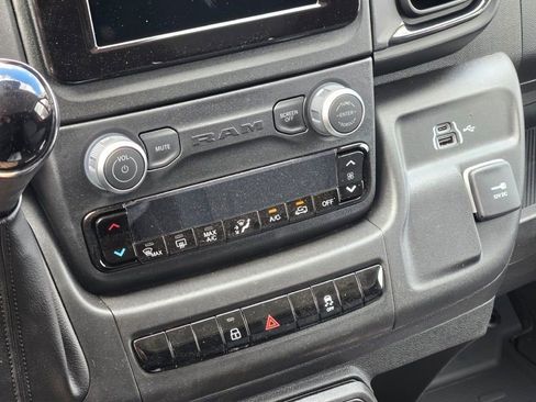 New 2025 RAM ProMaster 1500 w/ Convenience Group image 19