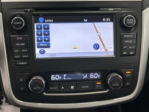 Used 2016 Nissan Altima 2.5 SL w/ 2.5 Technology w/LED Package image 21
