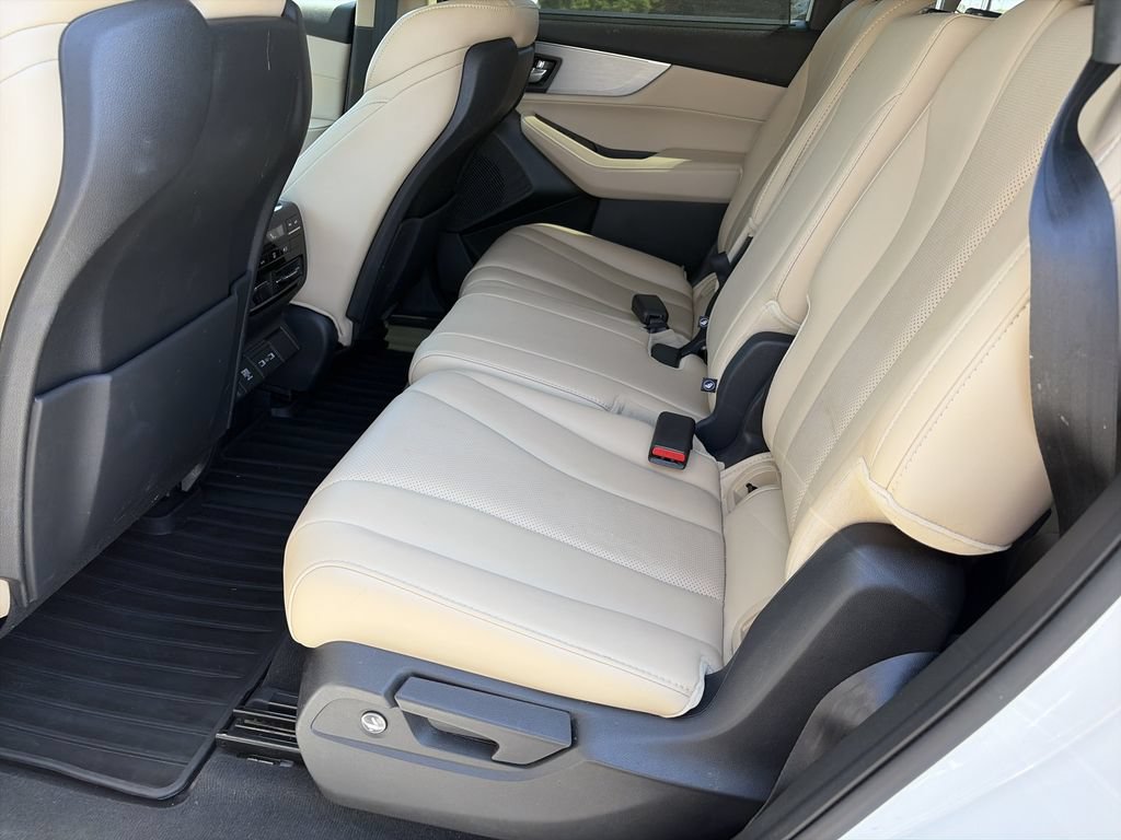 Used 2023 Acura MDX w/ Technology Package AWD/4WD image 31