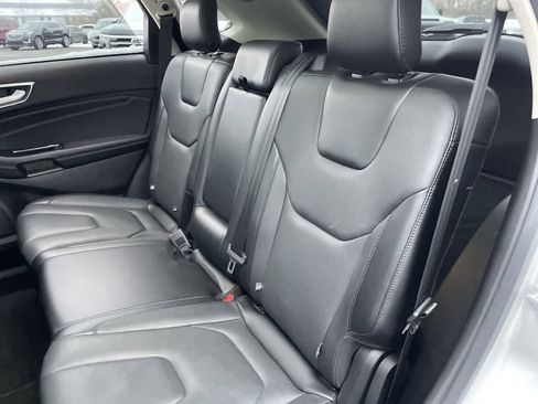 Used 2018 Ford Edge Titanium w/ Equipment Group 301A image 19