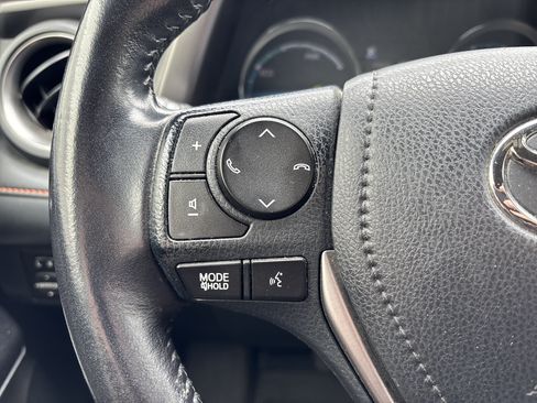 Used 2017 Toyota RAV4 SE AWD/4WD image 13