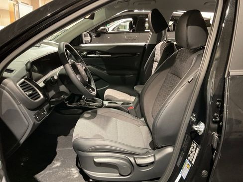 New 2026 Kia Seltos S AWD/4WD image 8