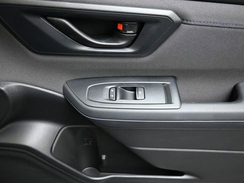 Certified 2025 Subaru Forester Premium AWD/4WD image 11