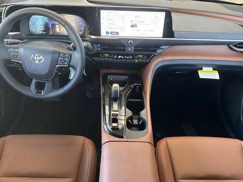 New 2026 Toyota Crown Signia AWD/4WD image 16