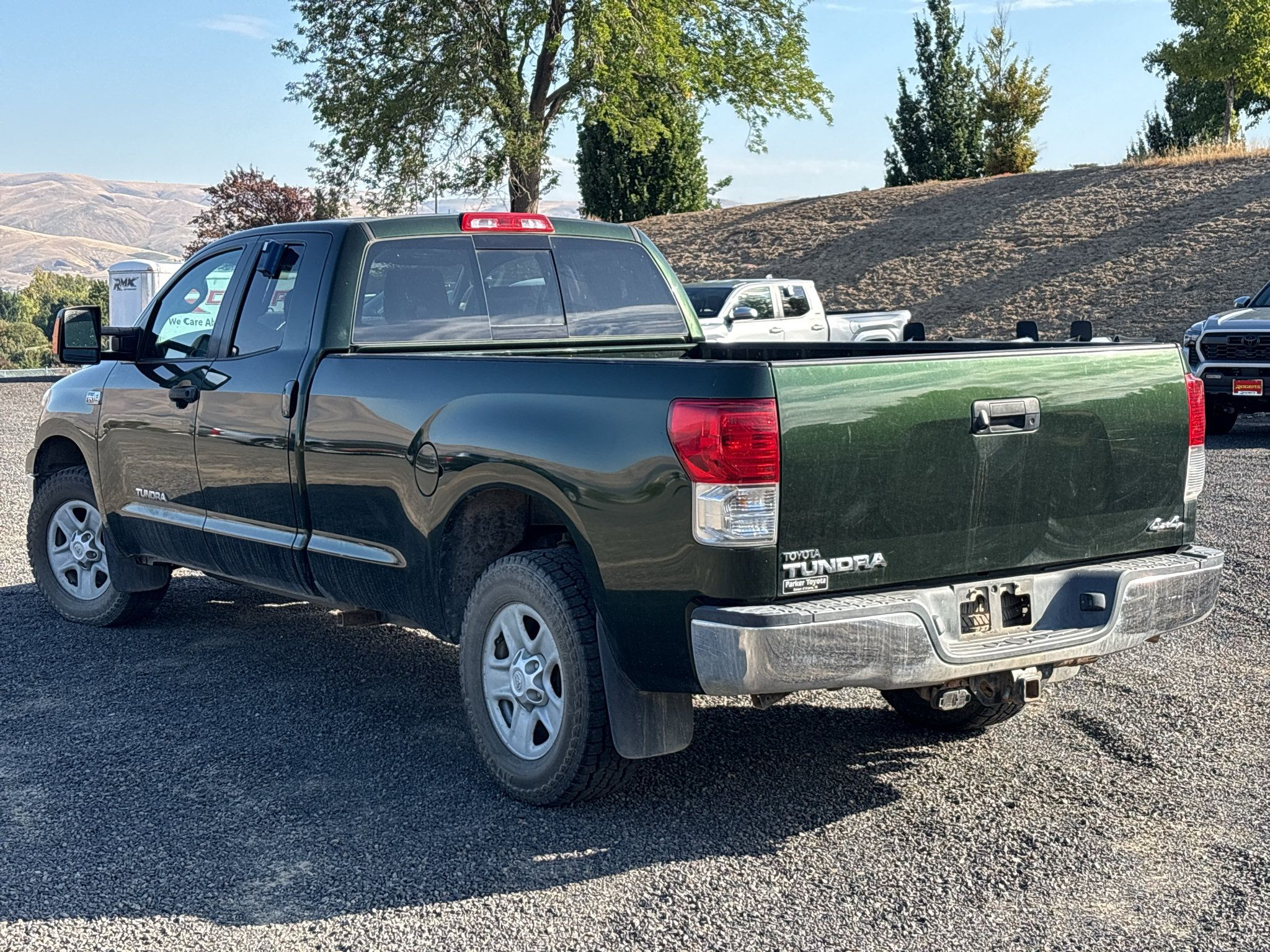 Used 2013 Toyota Tundra 4x4 Double Cab Long Bed w/ Upgrade Pkg image 8