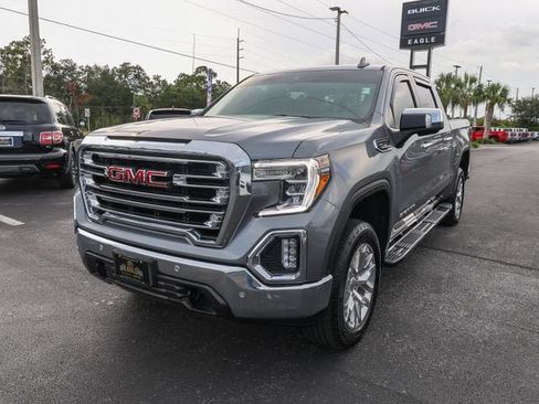 Used 2021 GMC Sierra 1500 SLT AWD/4WD image 3