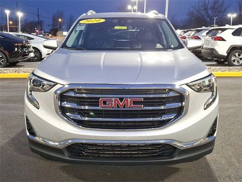 Used 2020 GMC Terrain SLT w/ Preferred Package image 3