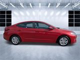 Used 2019 Hyundai Elantra SE image 3