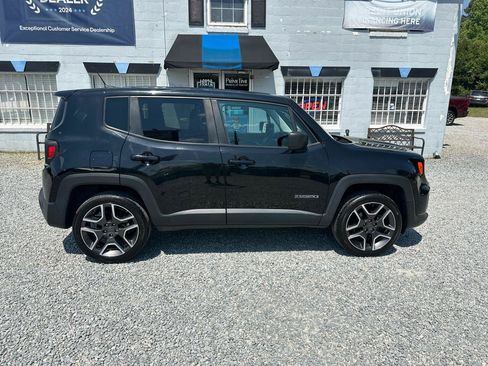Used 2021 Jeep Renegade Sport AWD/4WD image 6