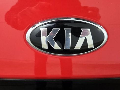 Used 2021 Kia Soul S image 26
