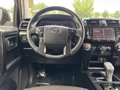 Used 2024 Toyota 4Runner TRD Off-Road AWD/4WD image 16