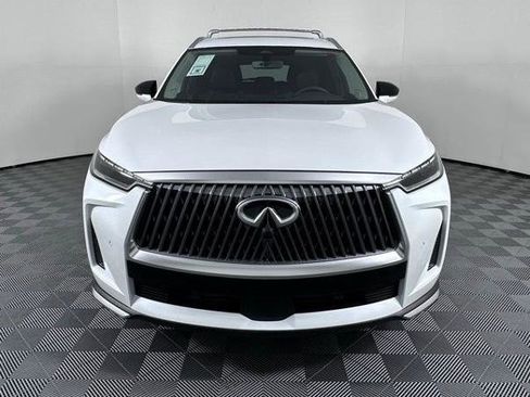 Certified 2026 INFINITI QX60 Luxe w/ Family Package FWD image 2