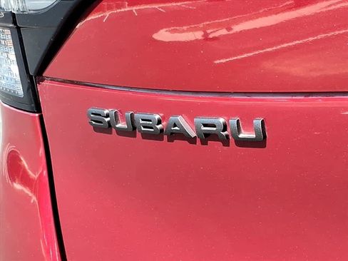 Certified 2025 Subaru Forester image 19