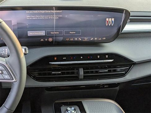 New 2026 Buick Enclave Avenir w/ Super Cruise Package image 11