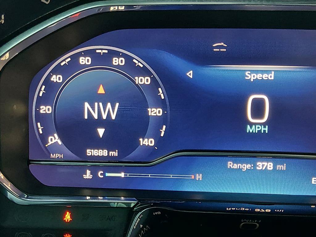 Used 2024 Chevrolet Silverado 2500 ZR2 w/ Technology Package AWD/4WD image 25