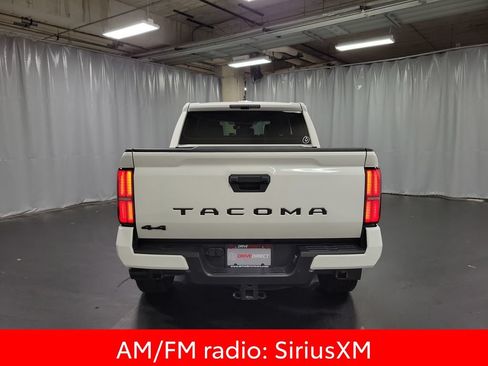 Used 2024 Toyota Tacoma TRD Sport AWD/4WD image 7