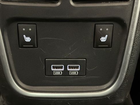 Used 2022 Dodge Charger Scat Pack w/ Dynamics Package RWD image 9