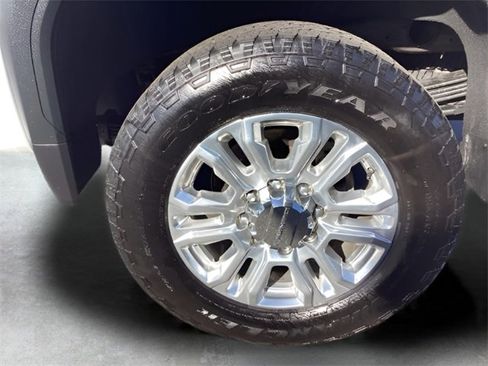 Used 2021 GMC Sierra 2500 Denali w/ Denali Ultimate Package image 10