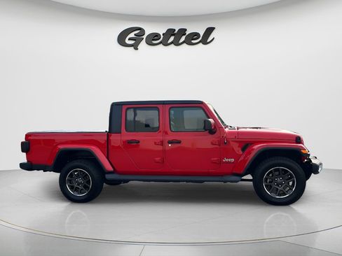 Used 2020 Jeep Gladiator Overland AWD/4WD image 4