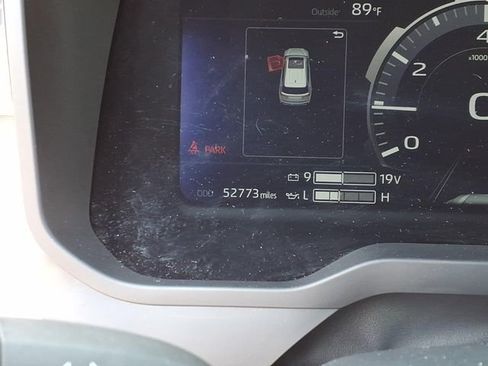 Used 2024 Toyota Sequoia Capstone AWD/4WD image 35