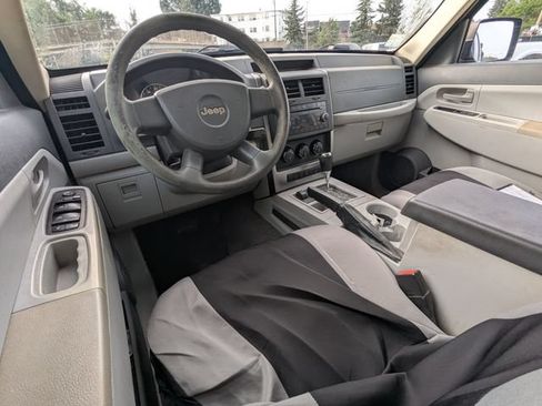 Used 2008 Jeep Liberty Sport w/ Popular Equipment Group AWD/4WD image 2
