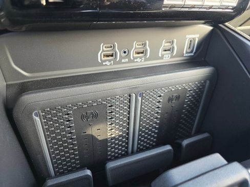 New 2026 RAM 2500 Rebel w/ Rebel Level 2 Equipment Group image 33