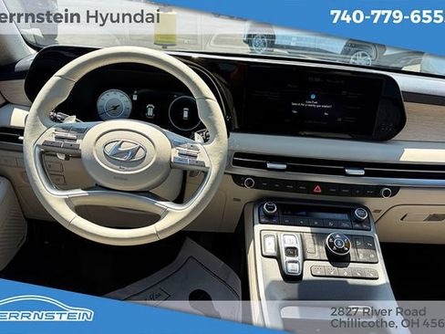 Used 2024 Hyundai Palisade Limited AWD/4WD image 6