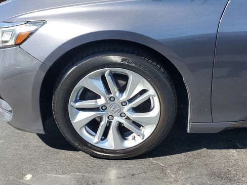 Used 2019 Honda Accord LX image 9