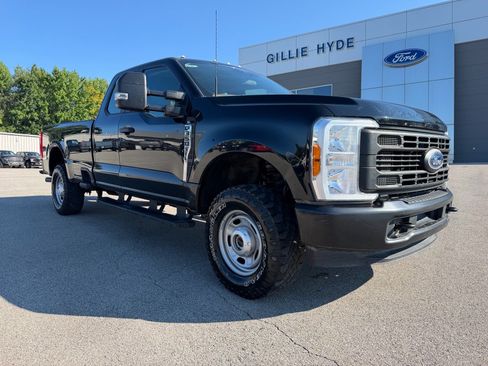 Used 2023 Ford F350 XL w/ XL Off-Road Package AWD/4WD image 3